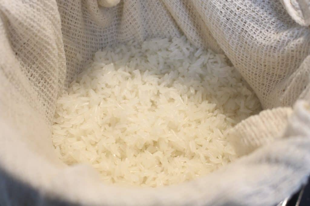 Thai sticky rice (khao niao)