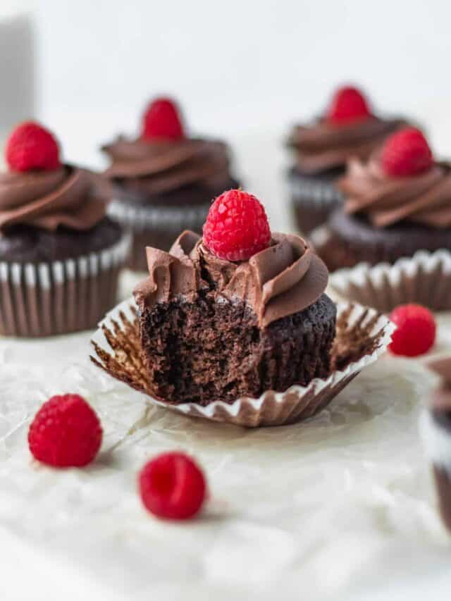 Vegan Chocolate Banana Cupcakes