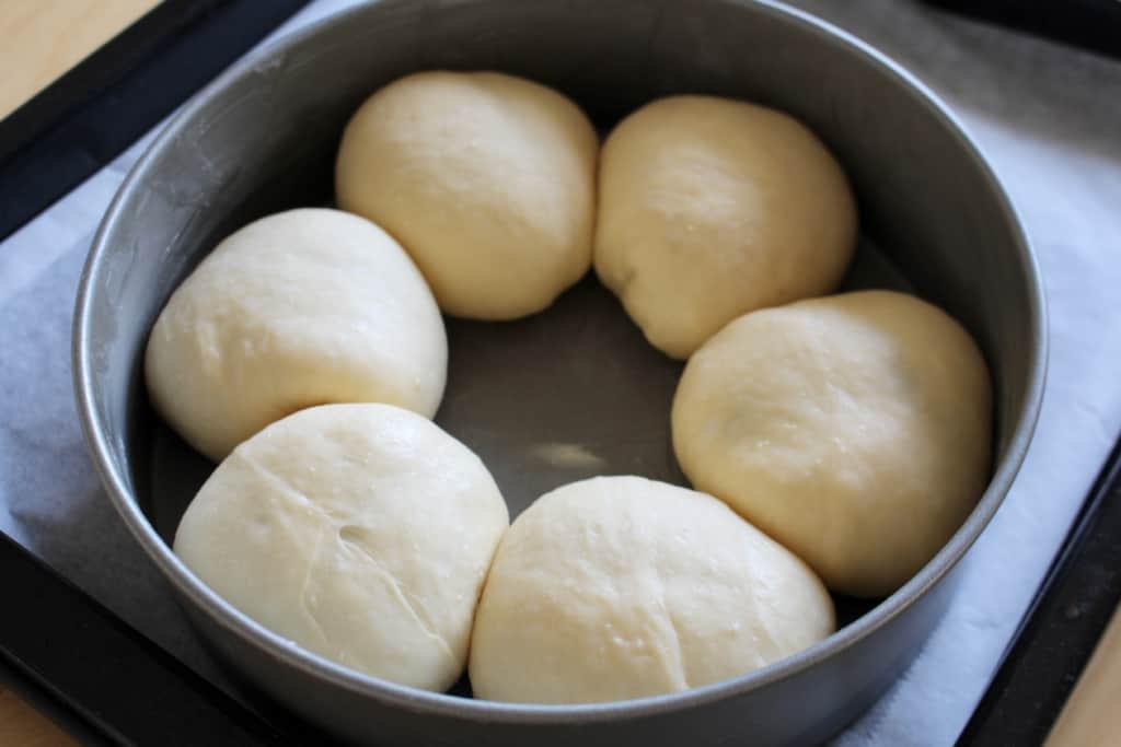 Blueberry Cream Cheese Buns