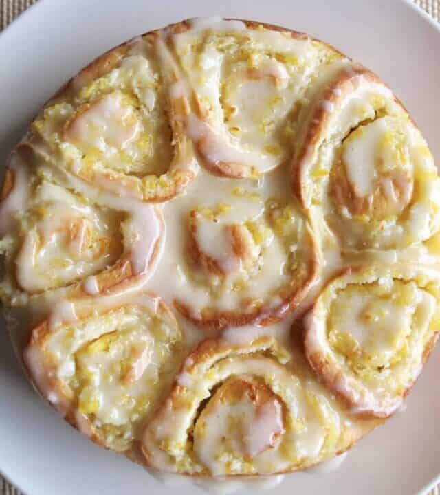 Piña Colada Rolls
