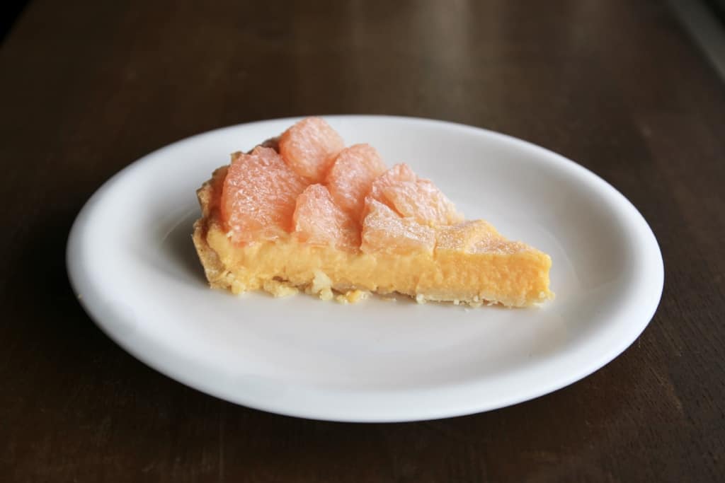 Grapefruit curd tart