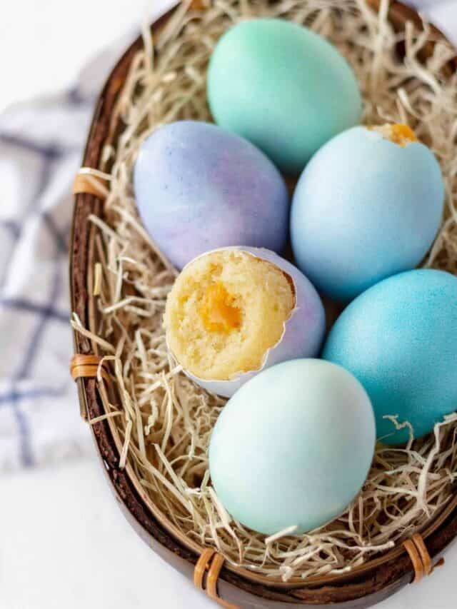 Eggshell Easter Cupcakes