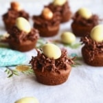 My bird's nest cookies have a gluten-free chickpea cookie base! So simple and easy to make, and perfect for Easter or a picnic! #easter #picnic #birdsnestcookies #cookies #easyrecipes #glutenfree