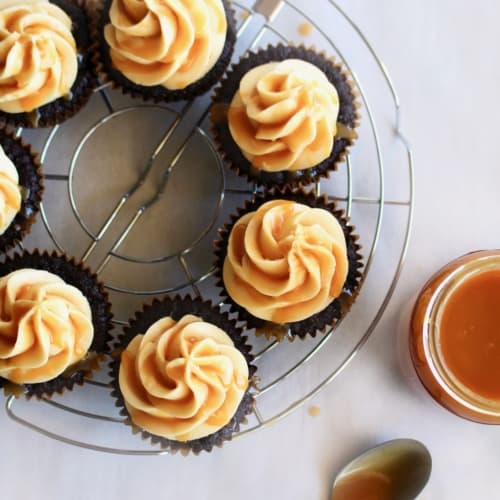 These vegan salted caramel chocolate cupcakes are some of THE BEST cupcakes I’ve ever had! I kid you not, they’re SO good y’all! The chocolate cake is SO amazingly moist, and when it’s paired with that coconut salted caramel sauce and the silky salted caramel buttercream.. OH MY GOODNESS! They’re perfect for birthdays, parties, or just to satisfy a craving. Head on over to my website and get the recipe! #vegan #saltedcaramel #chocolate #cupcakes #chocolatecupcakes #moist #veganbaking #cake #chocolatecake #flaxseed #coconutmilk #coconutcaramel #buttercream #veganbuttercream #frosting #coconut
