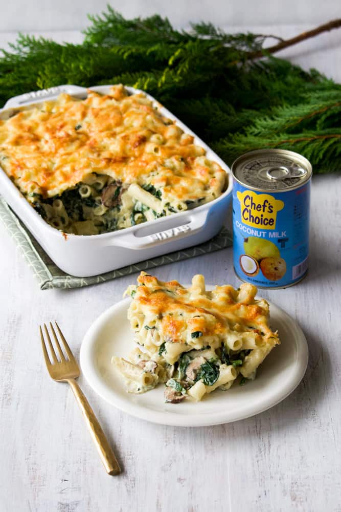 Macaroni gratin on a plate.