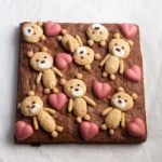 If you’re looking for a cute Valentine’s Day treat, look no further! These teddy bear brownies are cakey brownies topped with cookies and ruby chocolate hearts!
