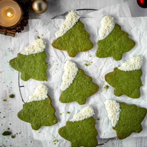 Matcha Christmas tree cookies are the perfect treats this holiday season that don’t include any food coloring! Super easy Christmas cookies! #christmastree #christmastreecookies #christmascookies #matchacookies #easychristmascookies