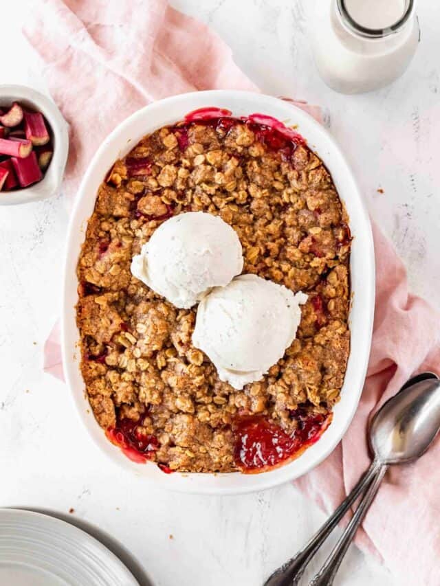 Rhubarb Crisp with Oats