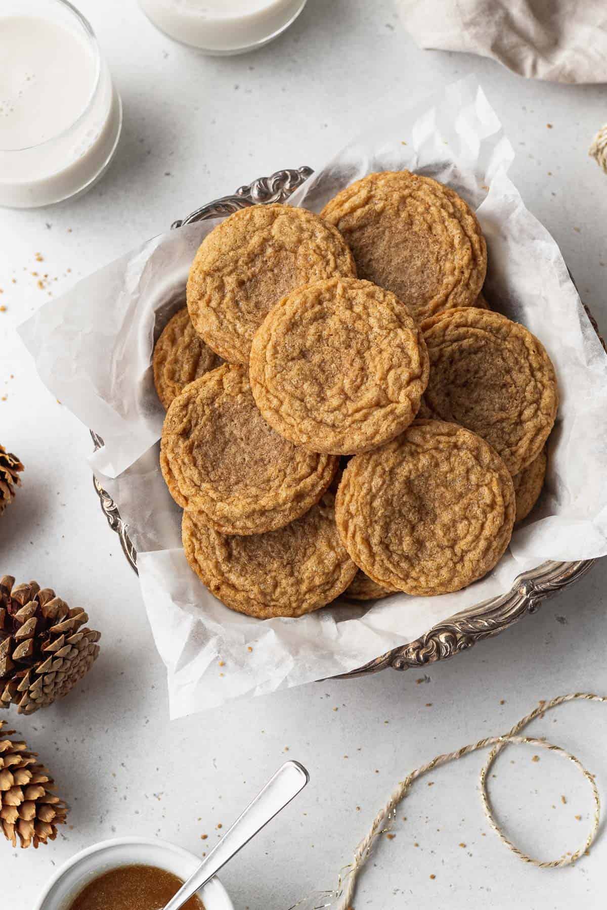 A plate of ginger cookies.