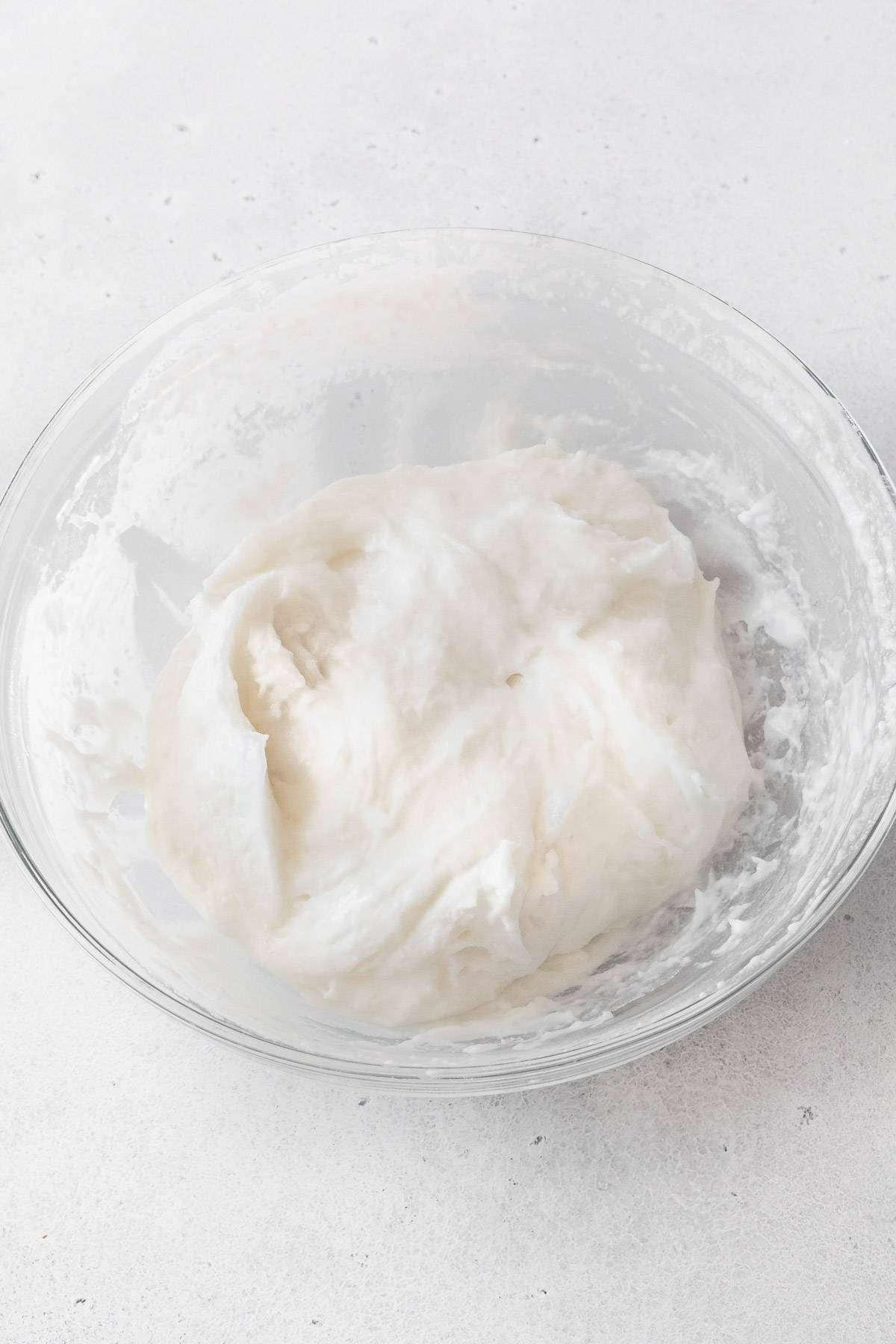 Ichigo daifuku dough in a glass bowl.
